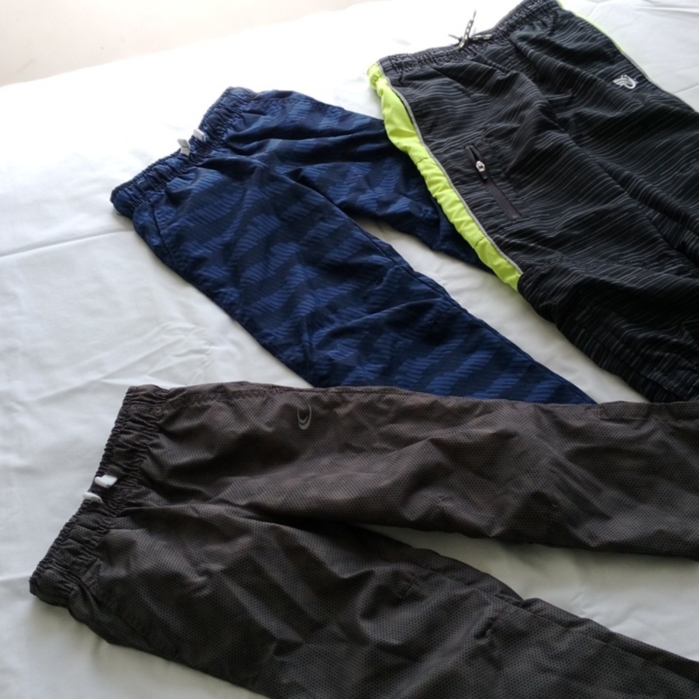 Swishy windbreaker pants